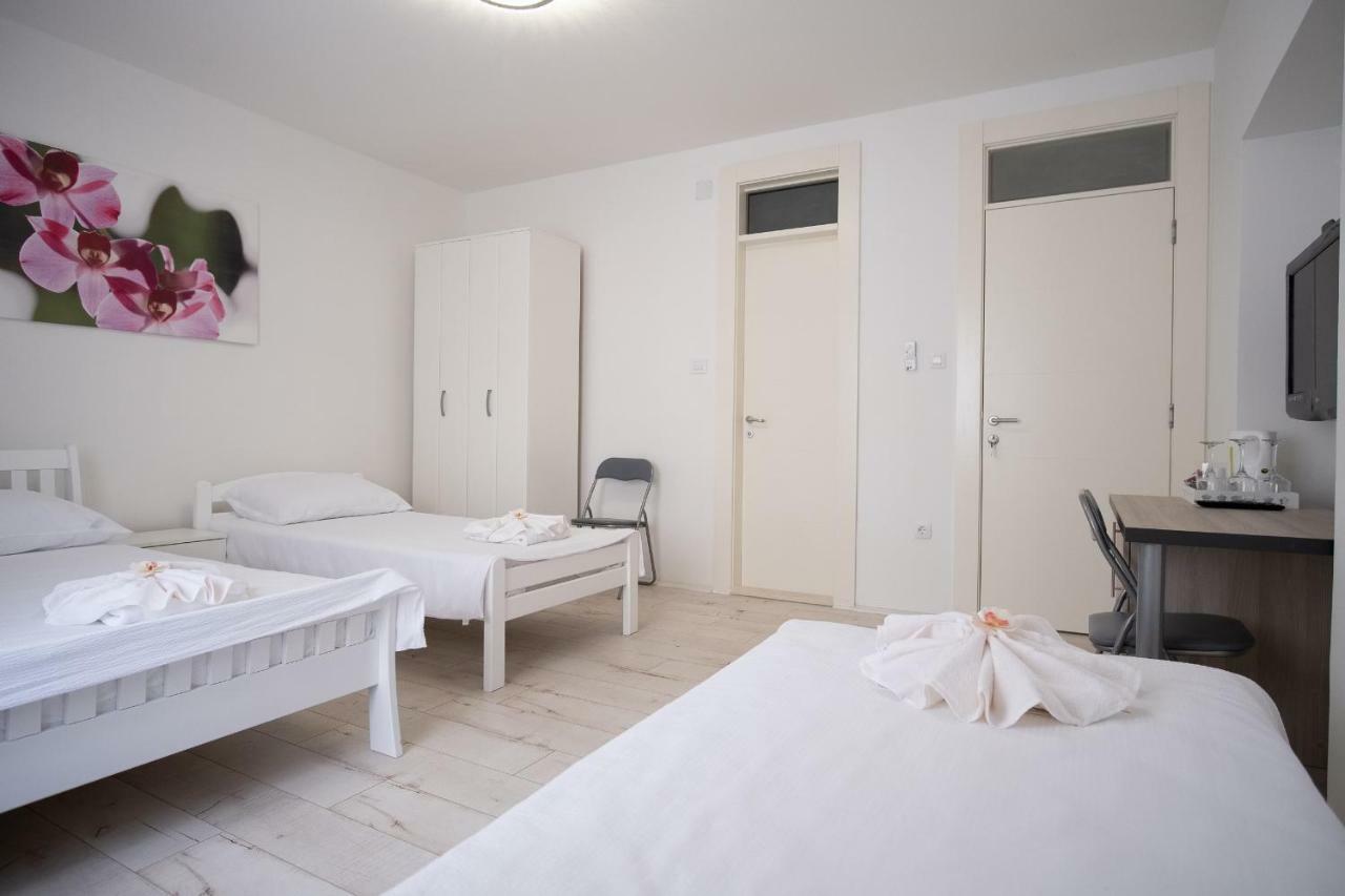 Apartmani Vila Kosa Требинє Екстер'єр фото