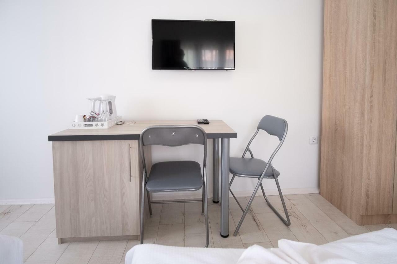 Apartmani Vila Kosa Требинє Екстер'єр фото